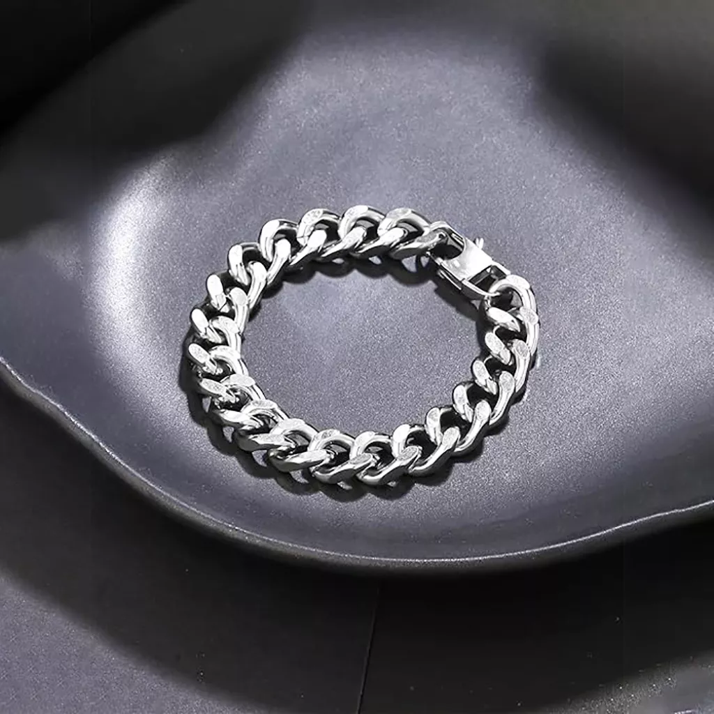 Chain Bracelet for Men & Boys | Generic Silver Cuban Style Stainless Steel Bracelet, 21 cm, 1 Count