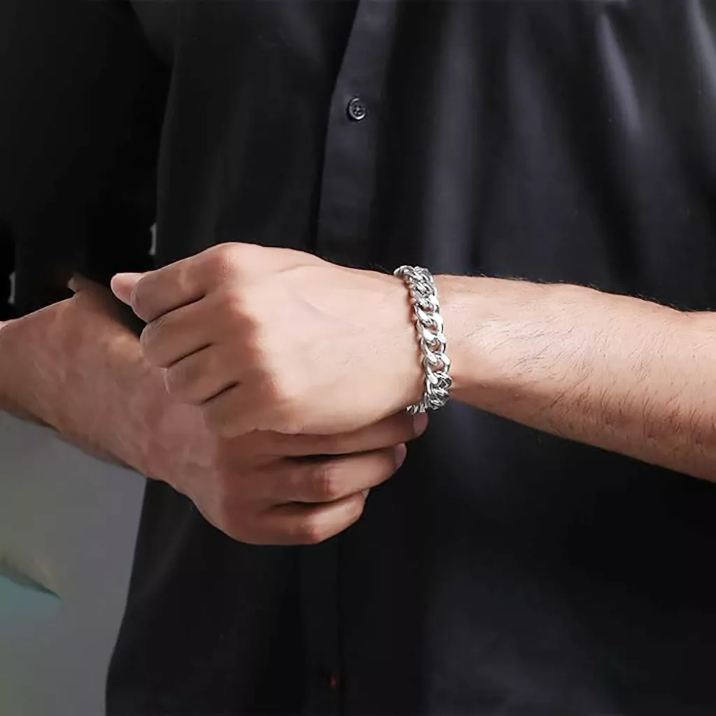 Chain Bracelet for Men & Boys | Generic Silver Cuban Style Stainless Steel Bracelet, 21 cm, 1 Count